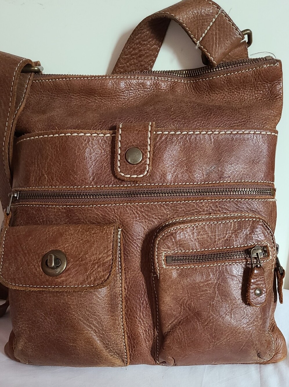 ROOTS Brown Leather Crossbody Bag